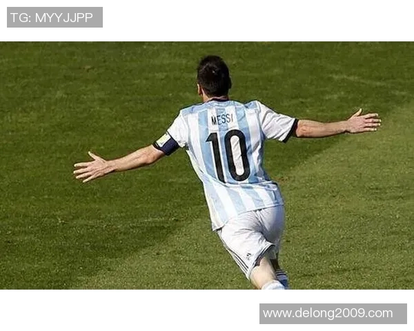 巴神的传奇与争议咬人的足球明星背后的故事与成就