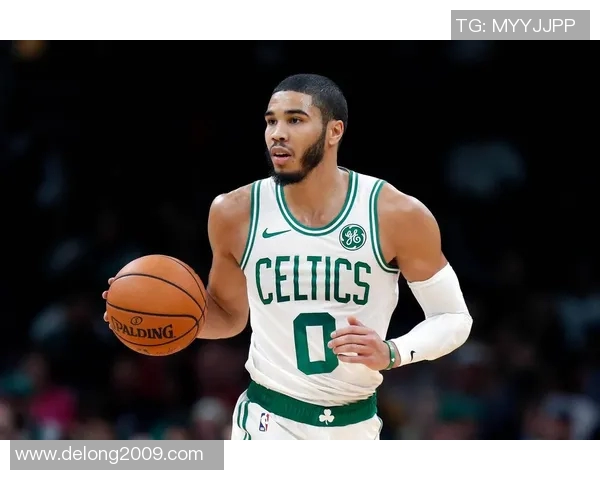 塔图姆进攻端策略转变解析高效得分背后的秘密与技巧