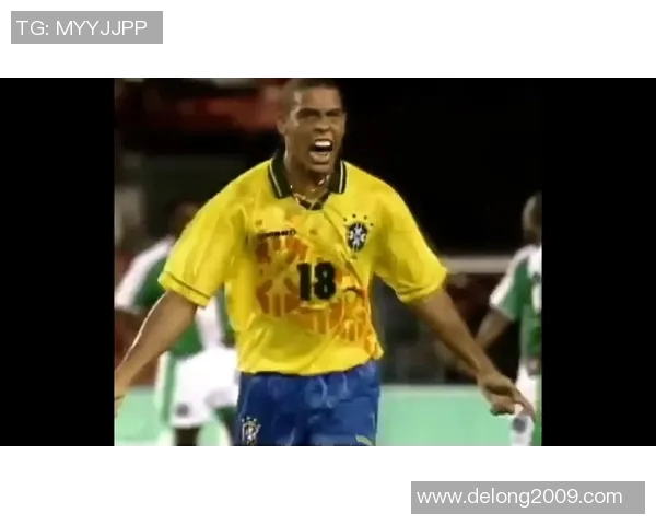 十八号球场的传奇足球明星与他的辉煌职业生涯回顾