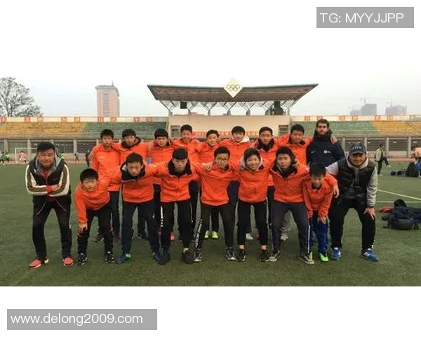 班级足球明星的成长之路与奋斗故事