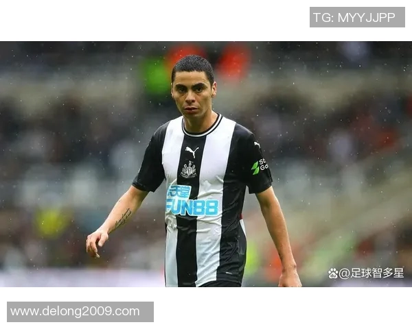 足球明星精彩瞬间集锦单人剪辑视频带你领略绿茵场上的传奇风采